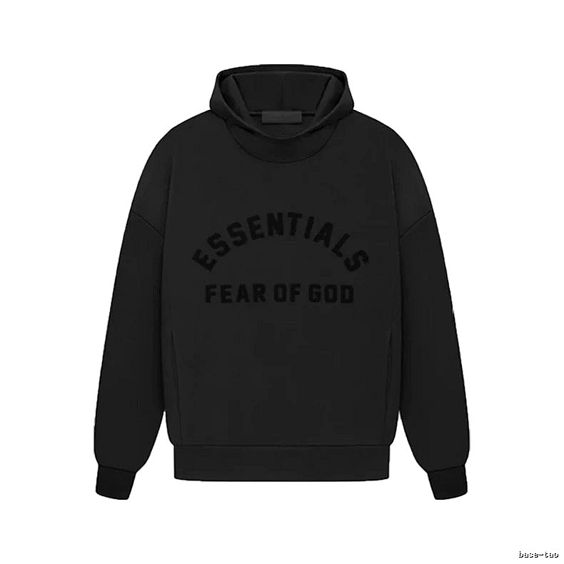 Black Winter Fleece Hoodie for Casual Layers