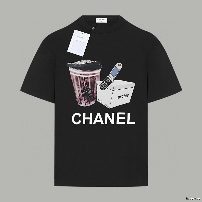 Chanel retro-style black T-shirt