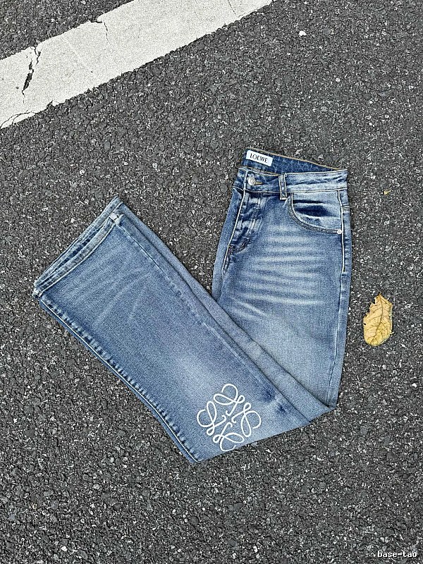 Contrast Script Near The Hem And Vintage Wash Logo Cuff Jeans by LOEWE - Weekend