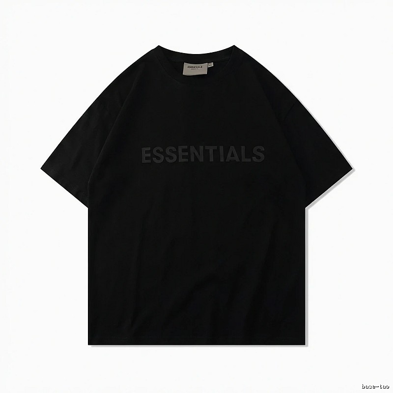 ESSENTIALS minimalist style black short-sleeve