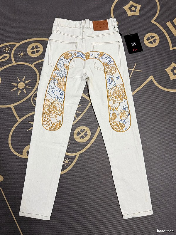 Evisu Ornate Graphic Jeans Style Edit in White