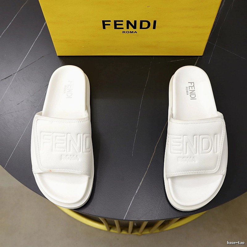 FENDI ROMA Collection Minimalist Style White Slide Sandals