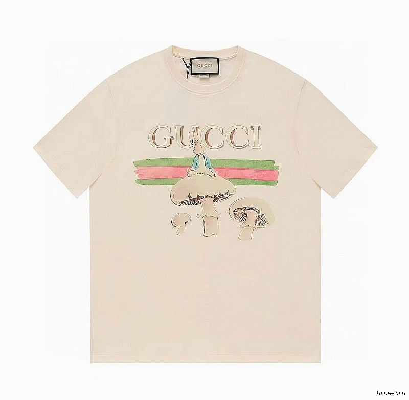 Gucci Peter Rabbit Vintage Style Off-white T-shirt