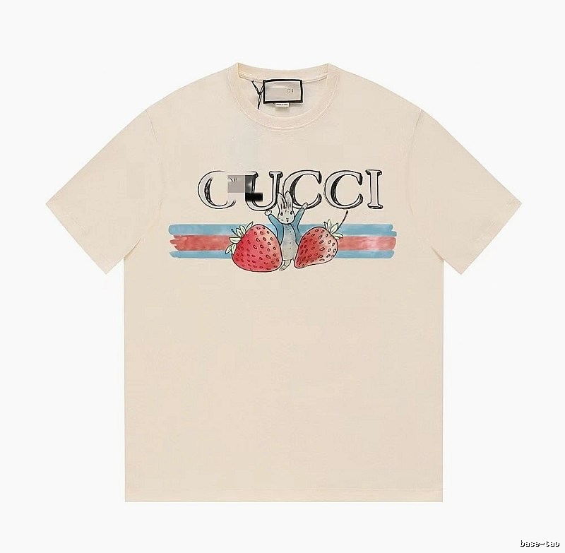Gucci Strawberry Rabbit Print Vintage Off-white Short Sleeve T-Shirt