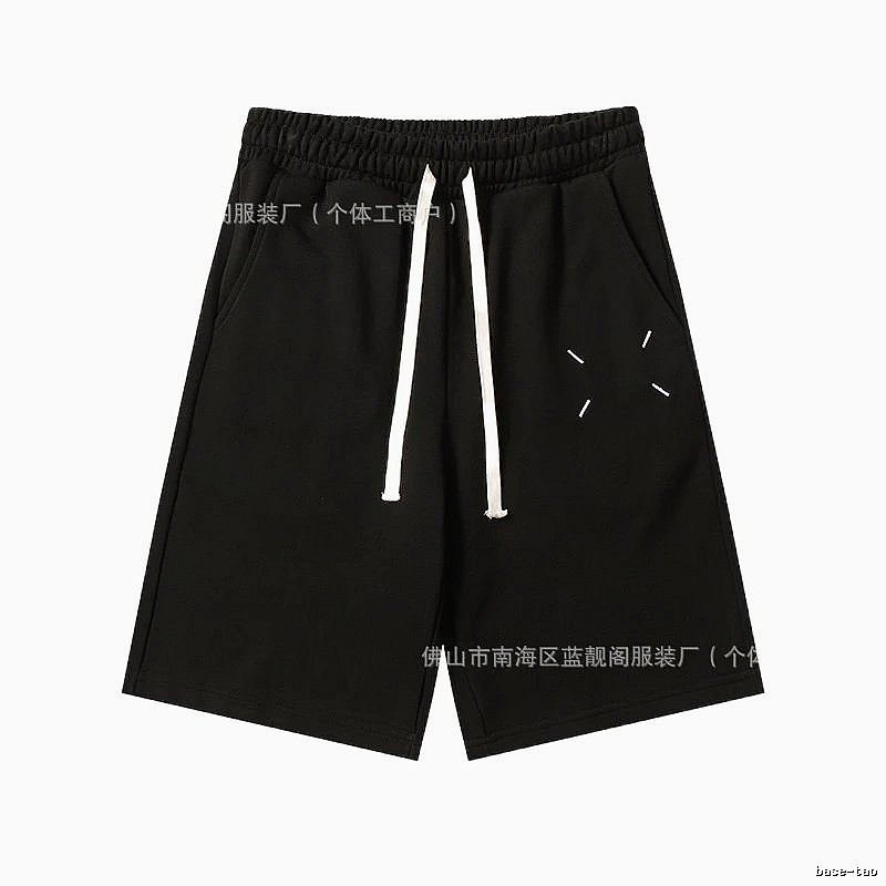 Maison Margiela minimalist style black shorts