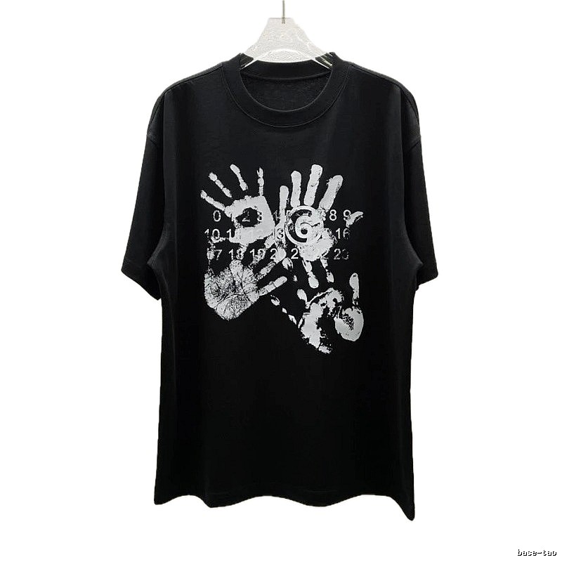 Maison Margiela MM6 Street Style Black T-Shirt