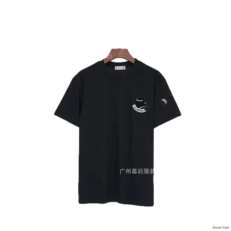 Moncler Embroidered Casual Black Short-sleeve T-shirt