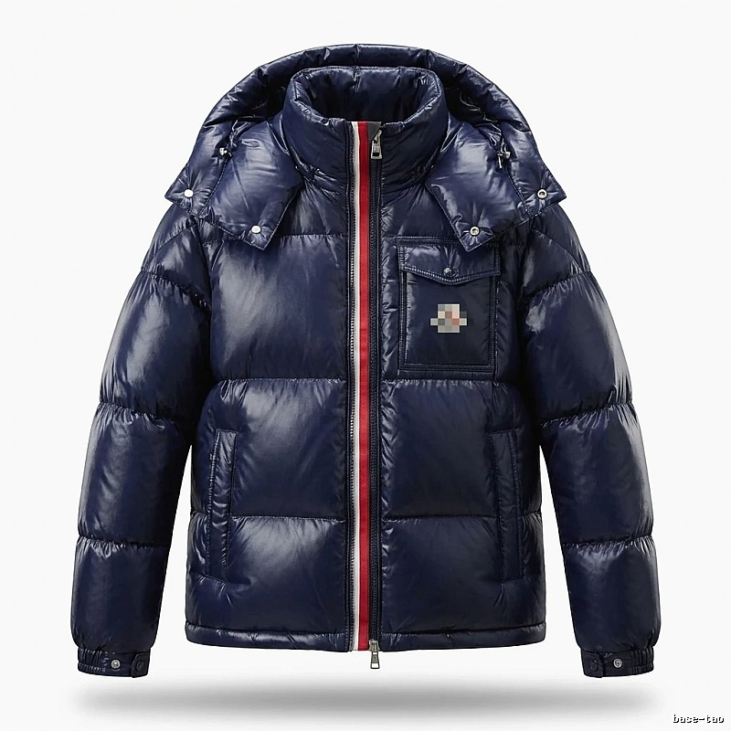 Moncler's classic style fashionable dark blue down jacket