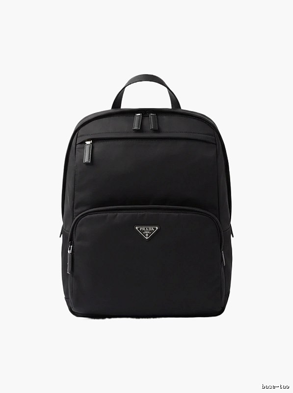 Prada classic simple style black backpack