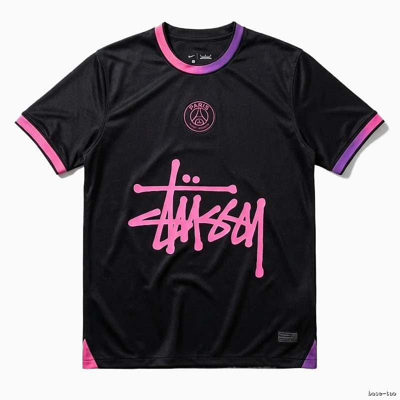 Stussy Co-branded Graffiti-style Black T-shirt