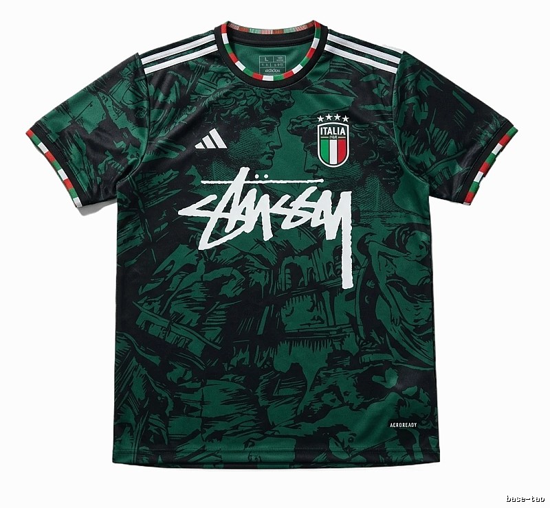 Stussy retro-style dark green T-shirt