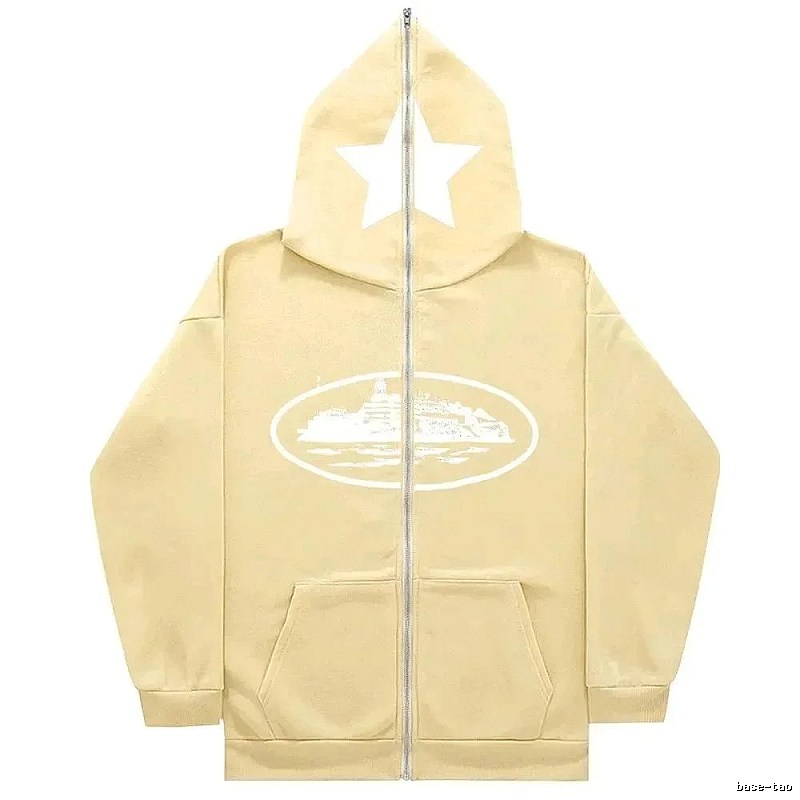 Trapstar Gift Ready Graphic zip hoodie Black Zip Pink with Standout Detail