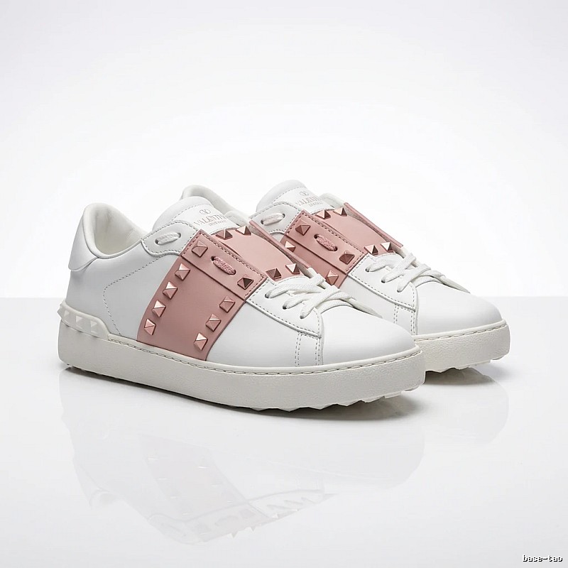 Valentino Rivet Fashionable White Shoes