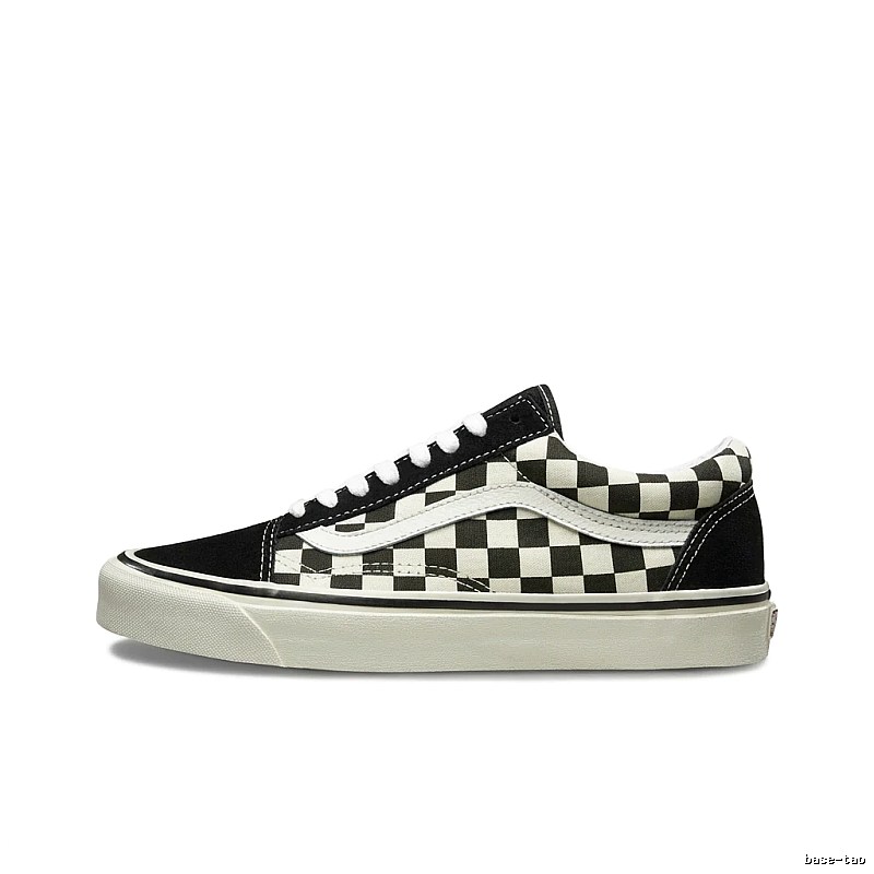 Vans Checkerboard Retro Style Sneakers