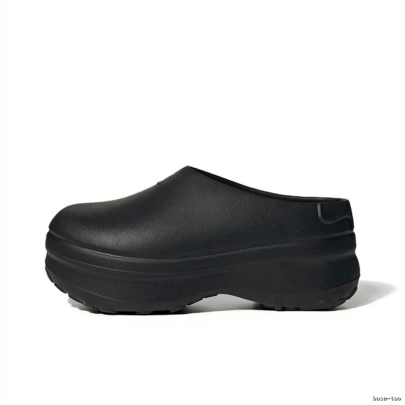 Yeezy casual style black slippers